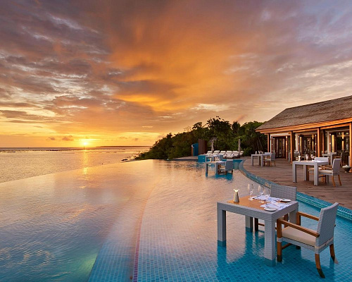 Hideaway Beach Resort & Spa фото 32