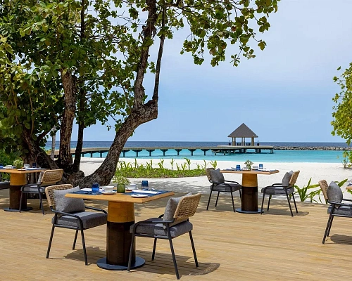 Avani+ Fares Maldives Resort фото 2